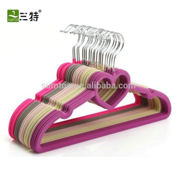 Customized velvet hangers suppliers